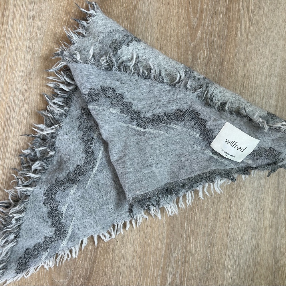 Aritzia Wilfred Triangle Mosaic Scarves - 3 Available